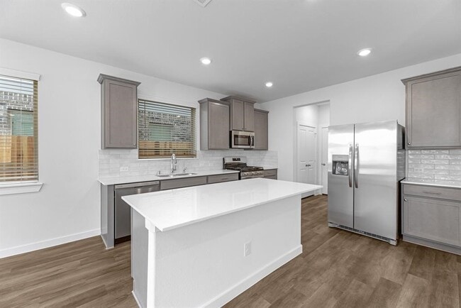 property at 17207 Walden Lk Ln