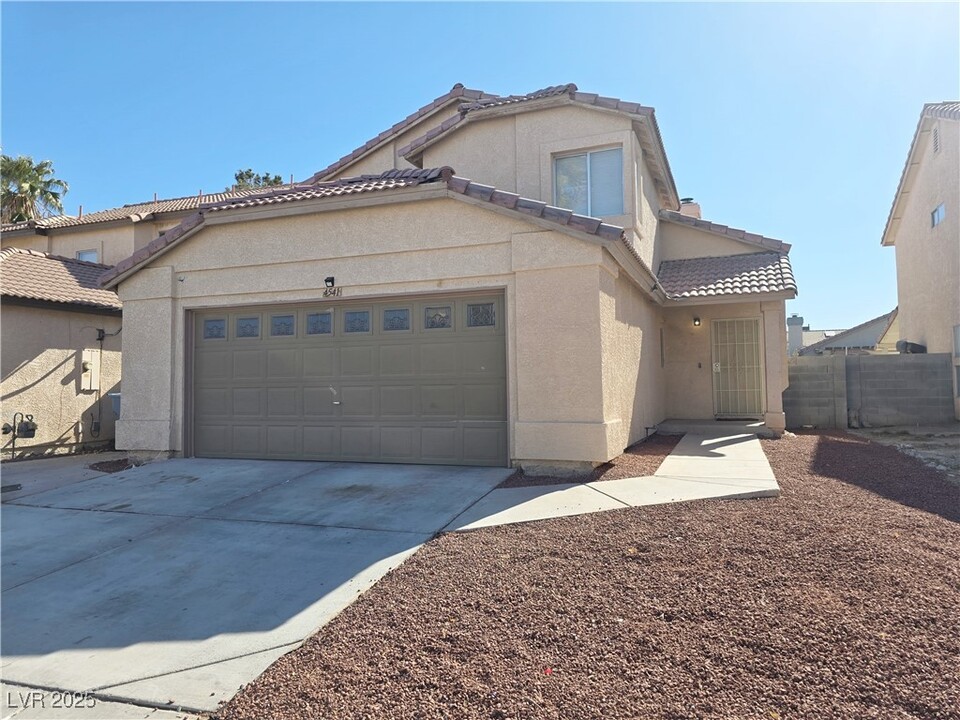 4541 Fireside Ln in Las Vegas, NV - Building Photo