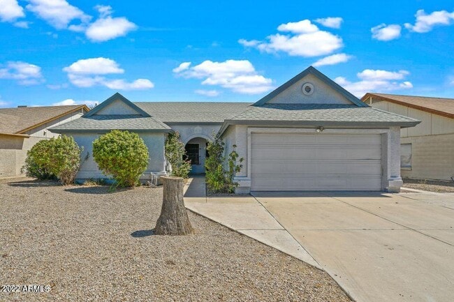 property at 10111 W Colter St
