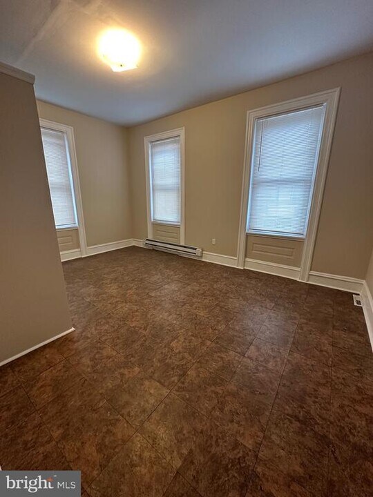 1341 S 22nd St in Philadelphia, PA - Building Photo