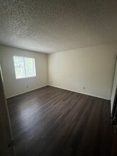 6457 N Snowflake Dr in Flagstaff, AZ - Foto de edificio - Building Photo