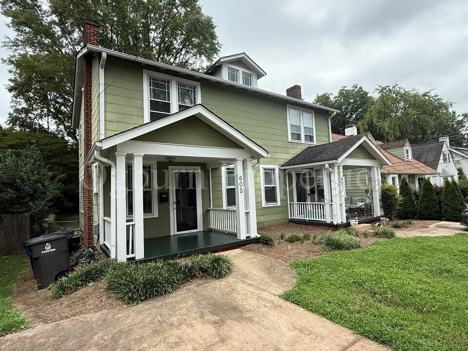 605-607 Miller St in Winston-Salem, NC - Building Photo