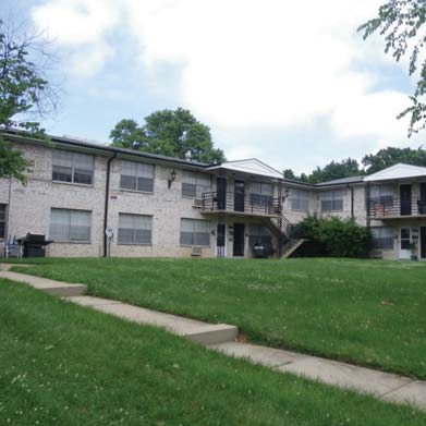 Karmel Apartments in Overland, MO - Building Photo - Building Photo