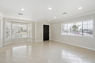 15023 Yukon Ave in Hawthorne, CA - Building Photo - Building Photo