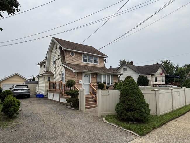 property at 14 Nicholas Ave