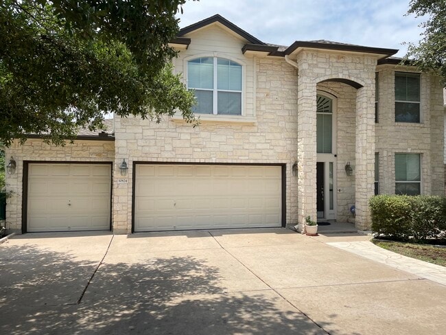 property at 10824 Quarry Oaks Trail