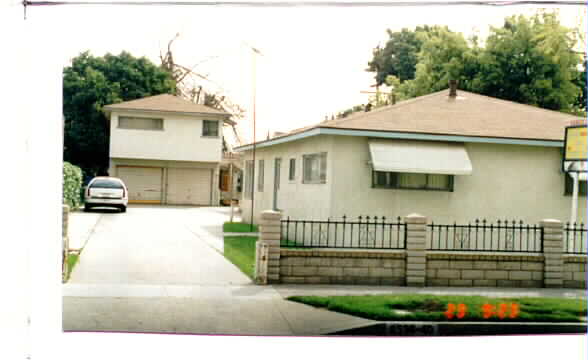 6530-6542 Marlow Ave in Bell Gardens, CA - Building Photo