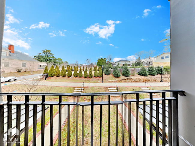 1777 Temple Ave in College Park, GA - Building Photo - Building Photo