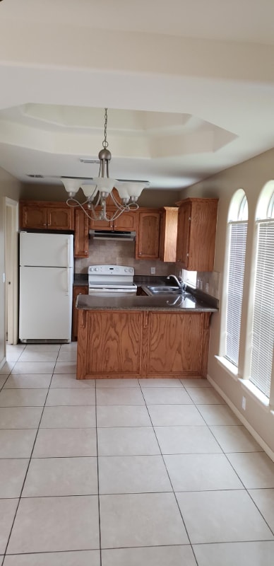 1921 Horsetail Falls, Unit 2 in Edinburg, TX - Building Photo - Building Photo