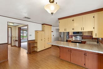 1614 Dawn St in Algoma, WI - Building Photo - Building Photo