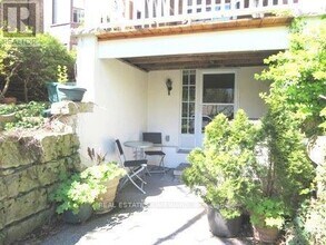 130 Kenilworth Ave in Toronto, ON - Building Photo - Building Photo