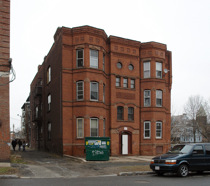 The Barlow in Holyoke, MA - Building Photo