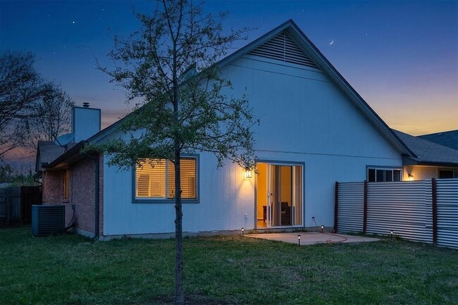 12319 Turtle Rock Rd in Austin, TX - Building Photo - Building Photo