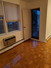 510 Midland Ave, Unit 2 in Yonkers, NY - Foto de edificio - Building Photo