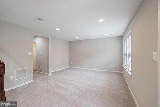 9947 Fendall St in Manassas, VA - Building Photo - Building Photo