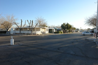 Riviera Mobile Home Park in Las Vegas, NV - Building Photo - Building Photo