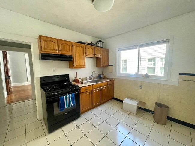 38 George St in Medford, MA - Building Photo - Building Photo