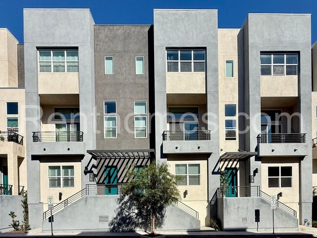 property at 10441 Harlow Cir