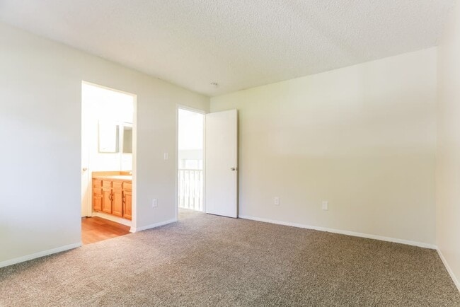 4442 Biscay St in Denver, CO - Building Photo - Building Photo