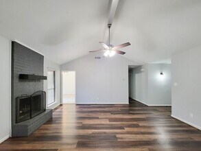 4916 Sandalwood Ave in Rosenberg, TX - Building Photo - Building Photo