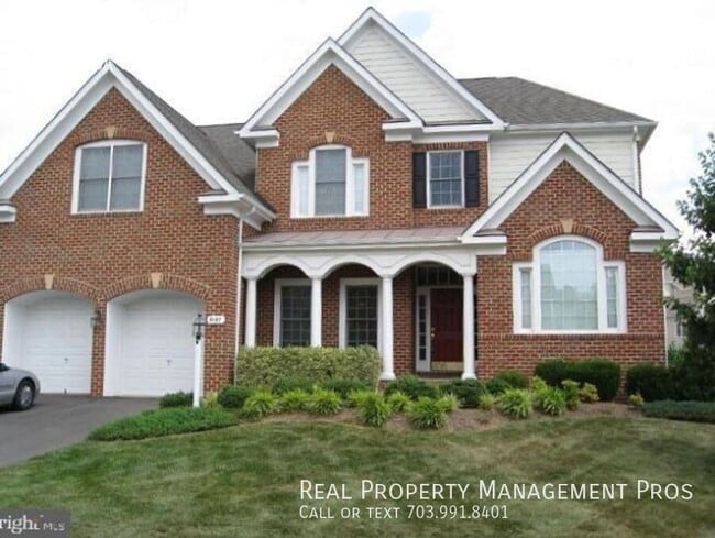 property at 8187 Snead Loop