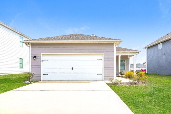 property at 9949 Hunter Pl