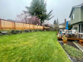 13320 44th Ave W in Mukilteo, WA - Building Photo - Building Photo