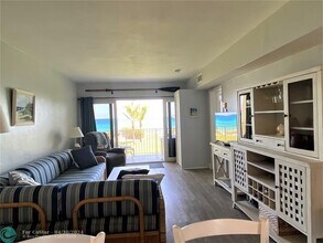 1039 Hillsboro Mile-Unit -15 in Hillsboro Beach, FL - Building Photo - Building Photo