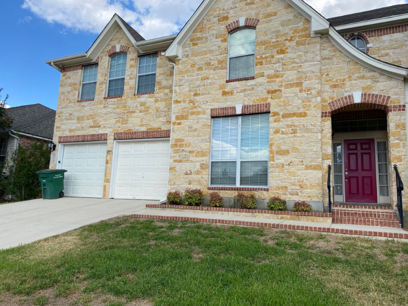 19114 Brannan Bluff in San Antonio, TX - Building Photo