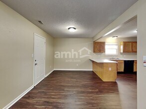 360 Harts Ford Way in Brownsburg, IN - Foto de edificio - Building Photo