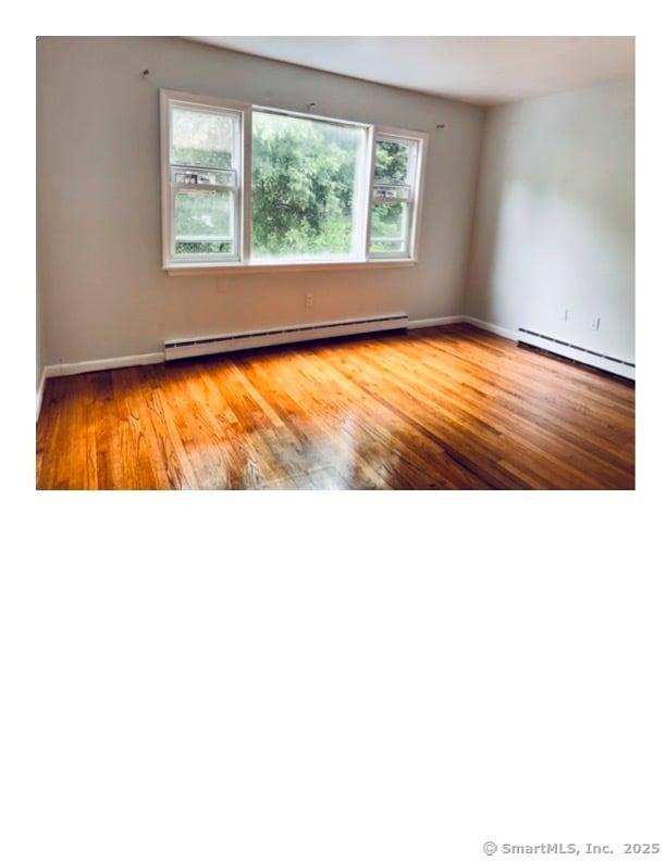 1295 E Main St in Waterbury, CT - Building Photo - Building Photo