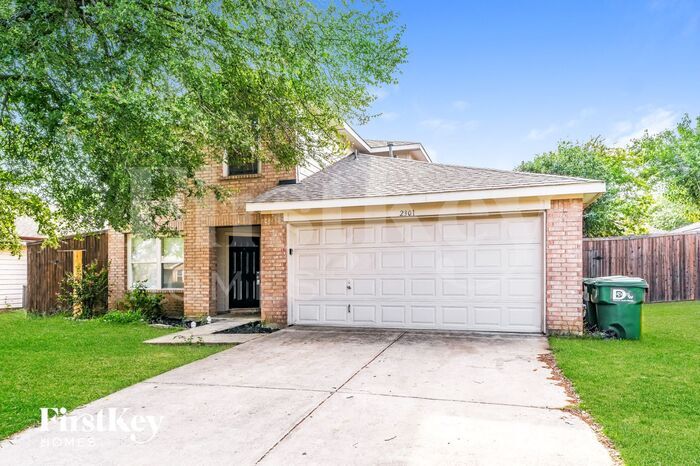 2301 Lookout Ln in Denton, TX - Building Photo