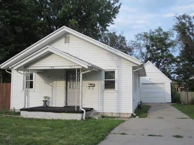property at 140 S Wildwood Ave