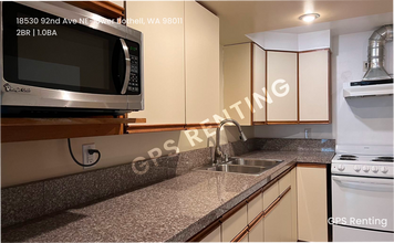 18530 92nd Ave in Bothell, WA - Building Photo - Building Photo