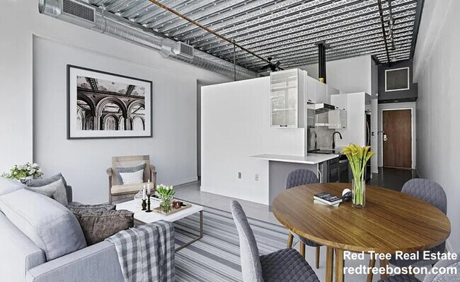 23 Sydney St, Unit 207 in Medford, MA - Building Photo - Building Photo