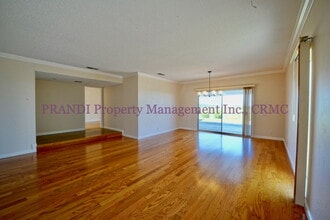 309 Montego Key in Novato, CA - Building Photo - Building Photo
