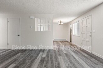 10507 W Irving Ct in Boise, ID - Building Photo - Building Photo