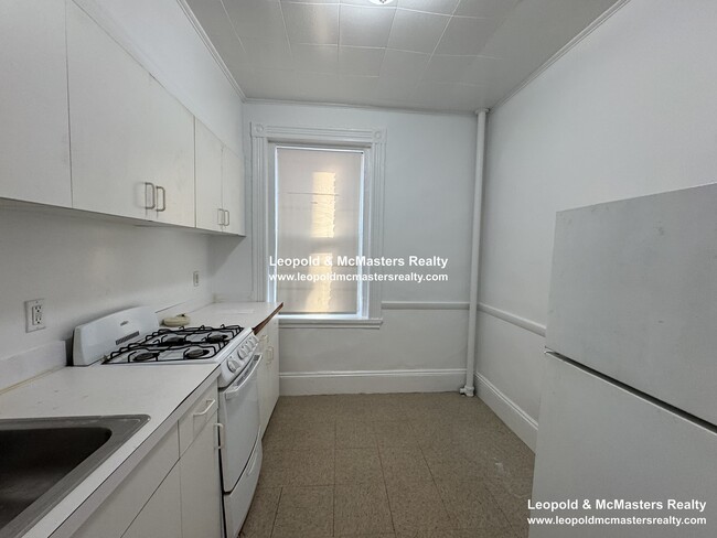 30 Warren St