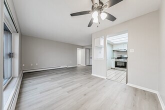 Clifton Park & Clifton House in Cleveland, OH - Building Photo - Building Photo