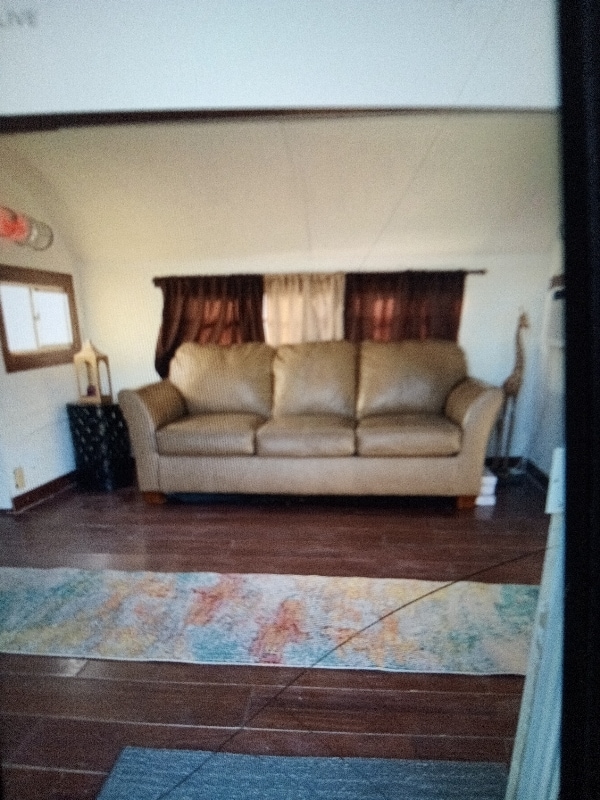 property at 1940 W Lester St
