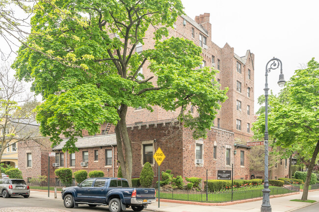 800 E 17th St in Brooklyn, NY - Building Photo - Building Photo