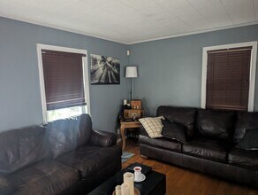 1129 Center Ave, Unit A in Bellmawr, NJ - Building Photo - Building Photo