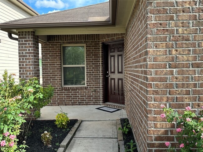 property at 3327 Chimera Ln