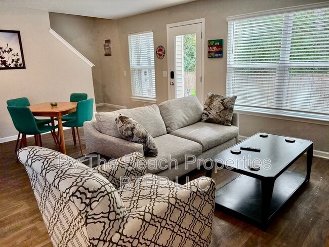 property at 194 Spencer Cir