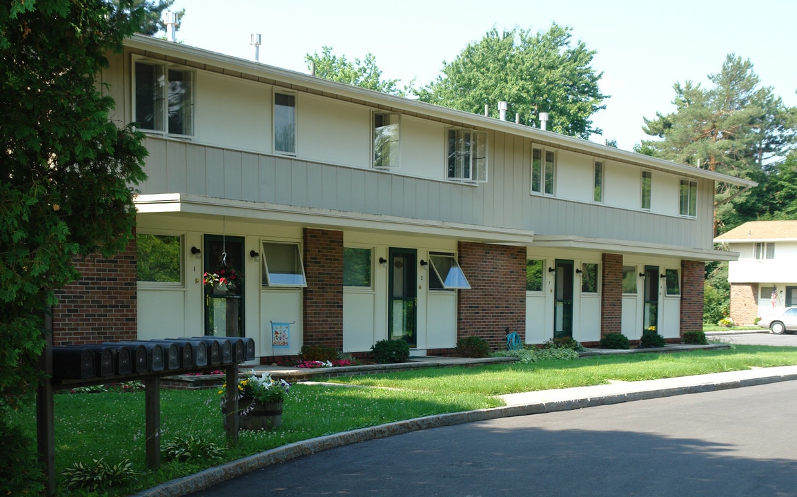 150 Kasson Rd in Camillus, NY - Building Photo