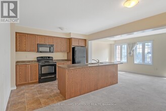 7-47 Sirente Dr in Hamilton, ON - Building Photo - Building Photo