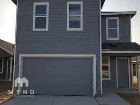 539 Layne Overlook in San Antonio, TX - Building Photo