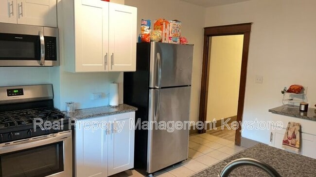 property at 1247 Chartiers Ave