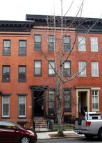 916 N Calvert St Apartamentos