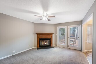 2039 Trexler Ct in Raleigh, NC - Building Photo - Building Photo
